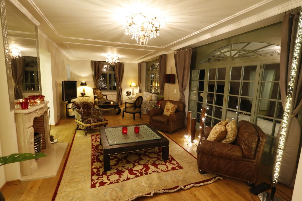Villa Regina Вилларс-Сур-Оллон Экстерьер фото